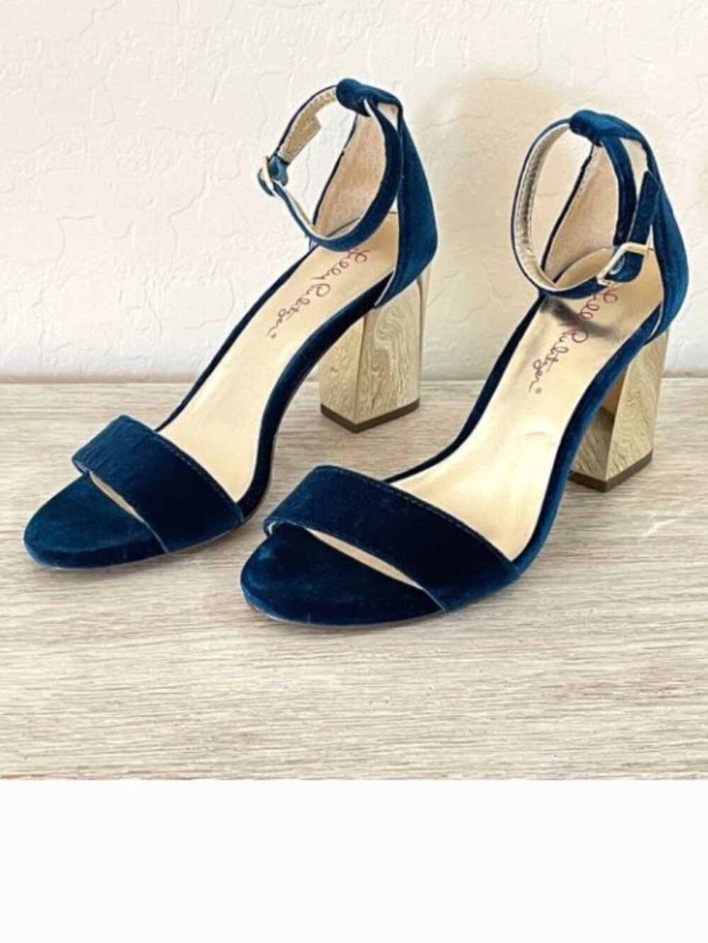 Lilly Pulitzer Sandals Heels Amber Lynn Blue Teal Velvet Gold Heel Size 6